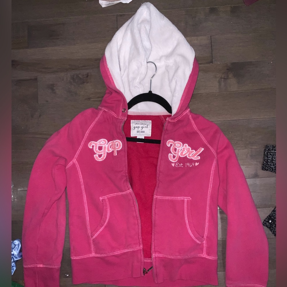 gap girl y2k style zip up